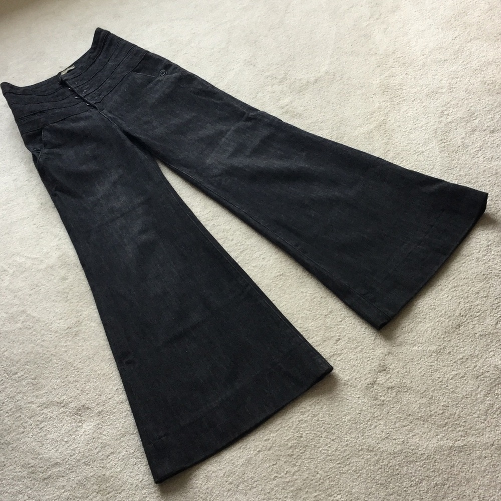SERFONTAINE DENIM FLARE JEANS - Picture 2 of 4